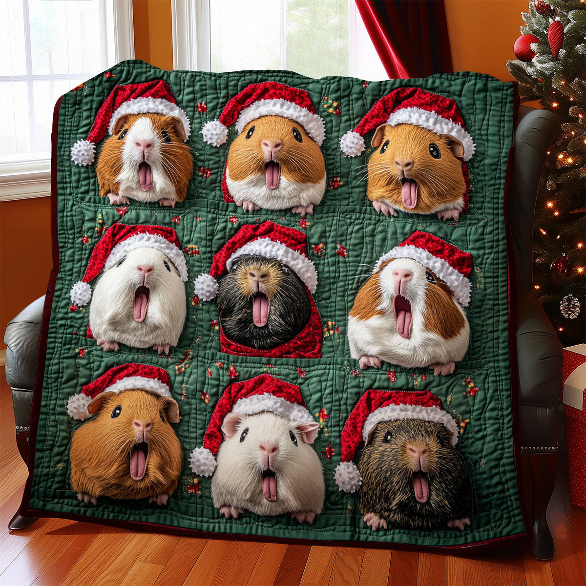 Santa Guinea Pig WY2611023CL Quilt
