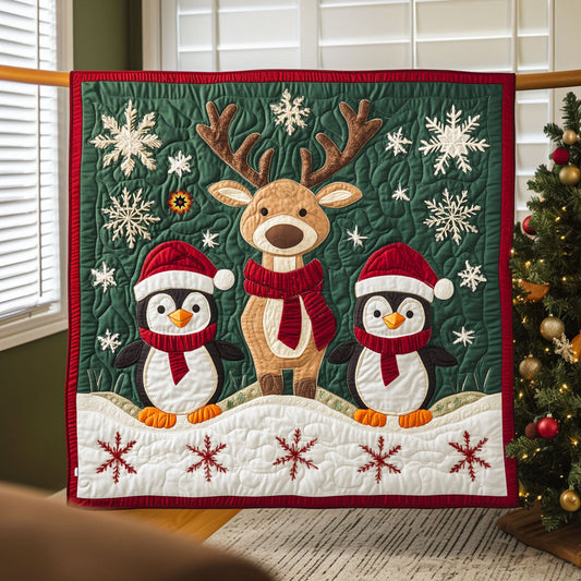 Christmas Reindeer And Penguin WJ2711011CL Quilt