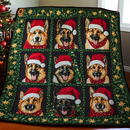 German Shepherd Santa WY2111017CL Quilt