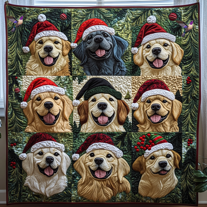 Smiling Golden Retrievers Christmas XR0312007CL Quilt