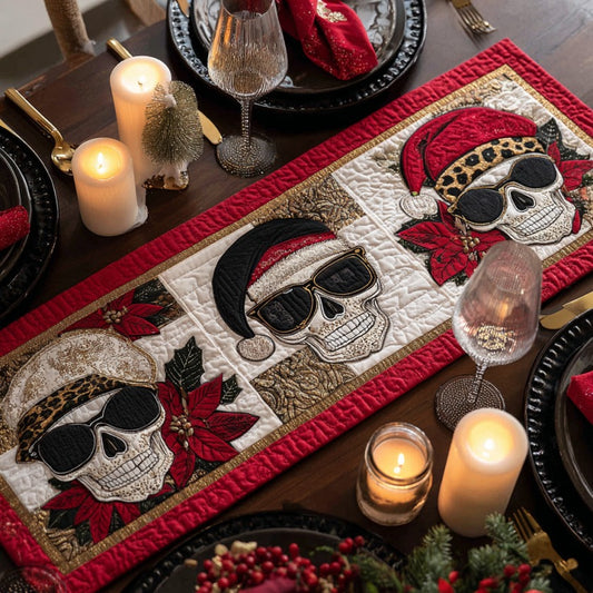 Skull Santa XR0910052CL Quilted Table Runner