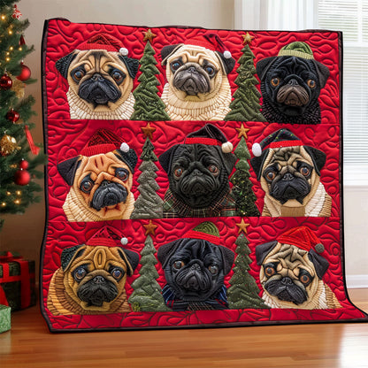 Pug Festive Furry Friends XR1308011CL Quilt