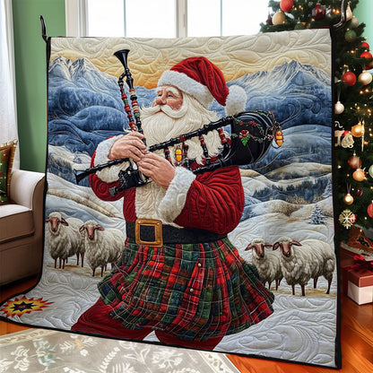 Bagpipes Playing Santa WY0712044CL Quilt