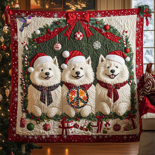 Christmas Samoyed Trio WN2811079CL Quilt