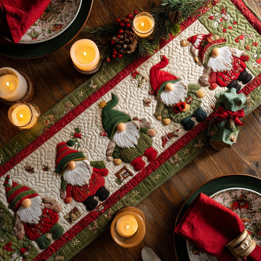 Jolly Gnomes XR0910040CL Quilted Table Runner